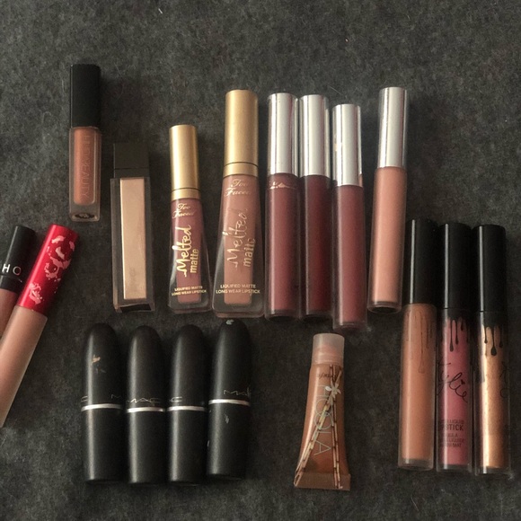 Sephora Other - Lipstick bundle!